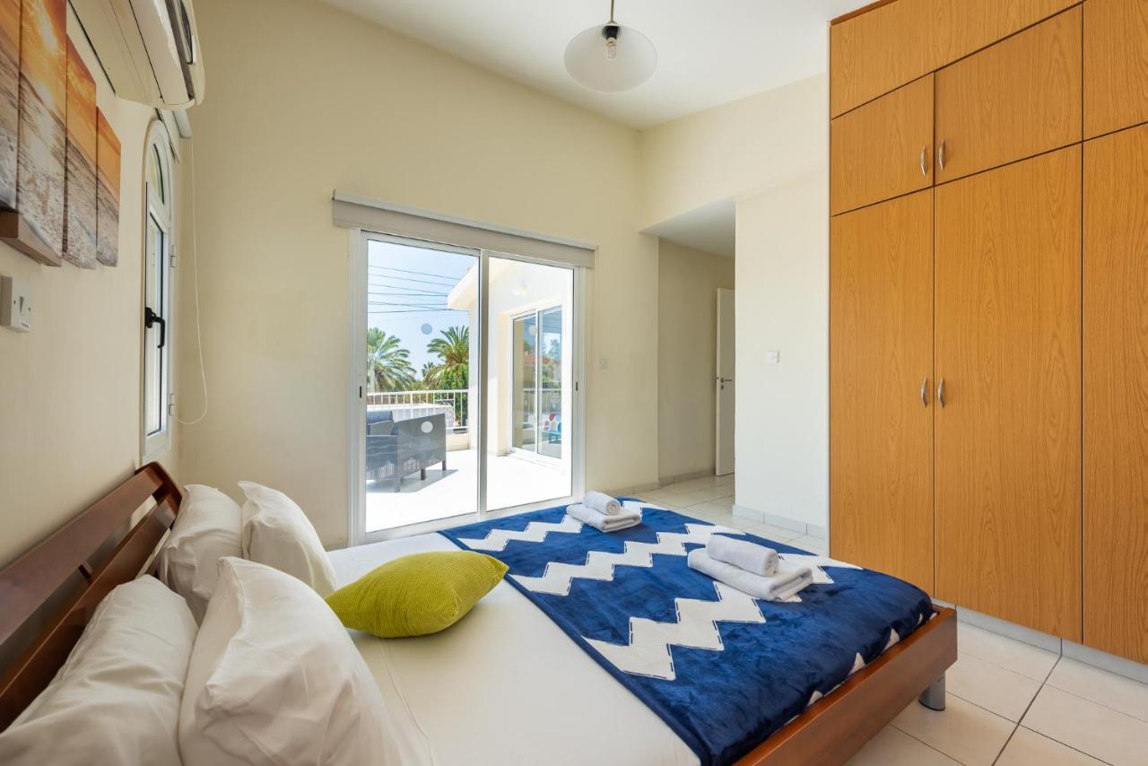 Villa Oasis By Ezoria Villas Golful Coralilor Exterior foto